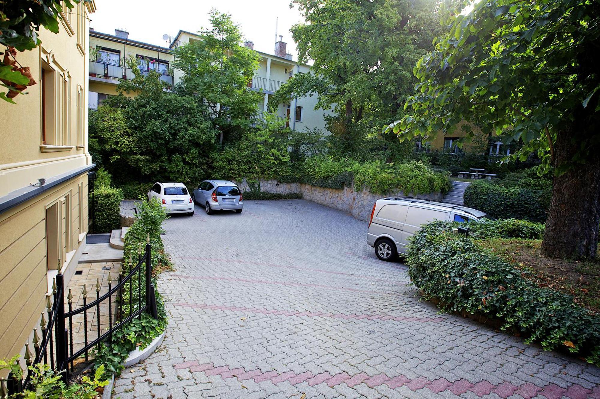 Gold Apartments Budapeste Exterior foto